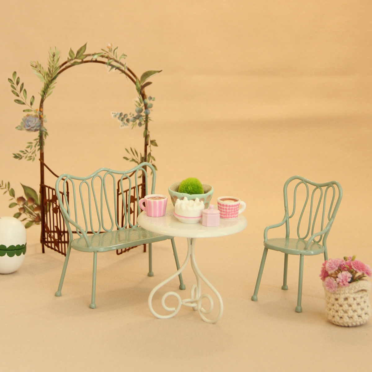 1:8/1:12 Minyatür Demir Masa v - Outdoor Furniture Hotel incelemesi ve fiyatı